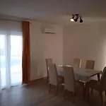 Quiete Riviera Βίλα *