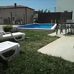 Quiete Riviera Μεντουλίν