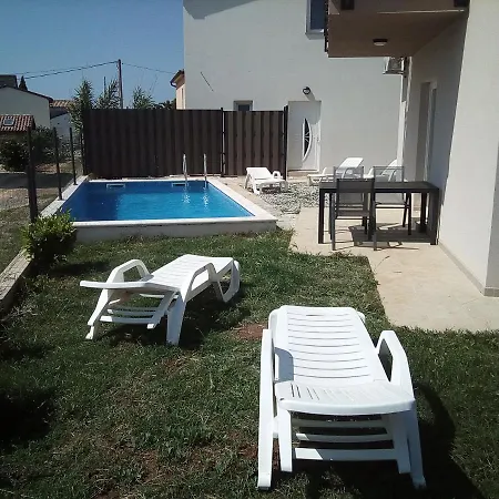 Quiete Riviera Βίλα